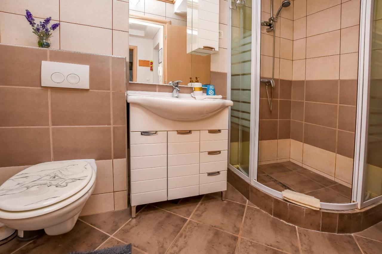 Apartments Silvana Rogoznica  Ngoại thất bức ảnh