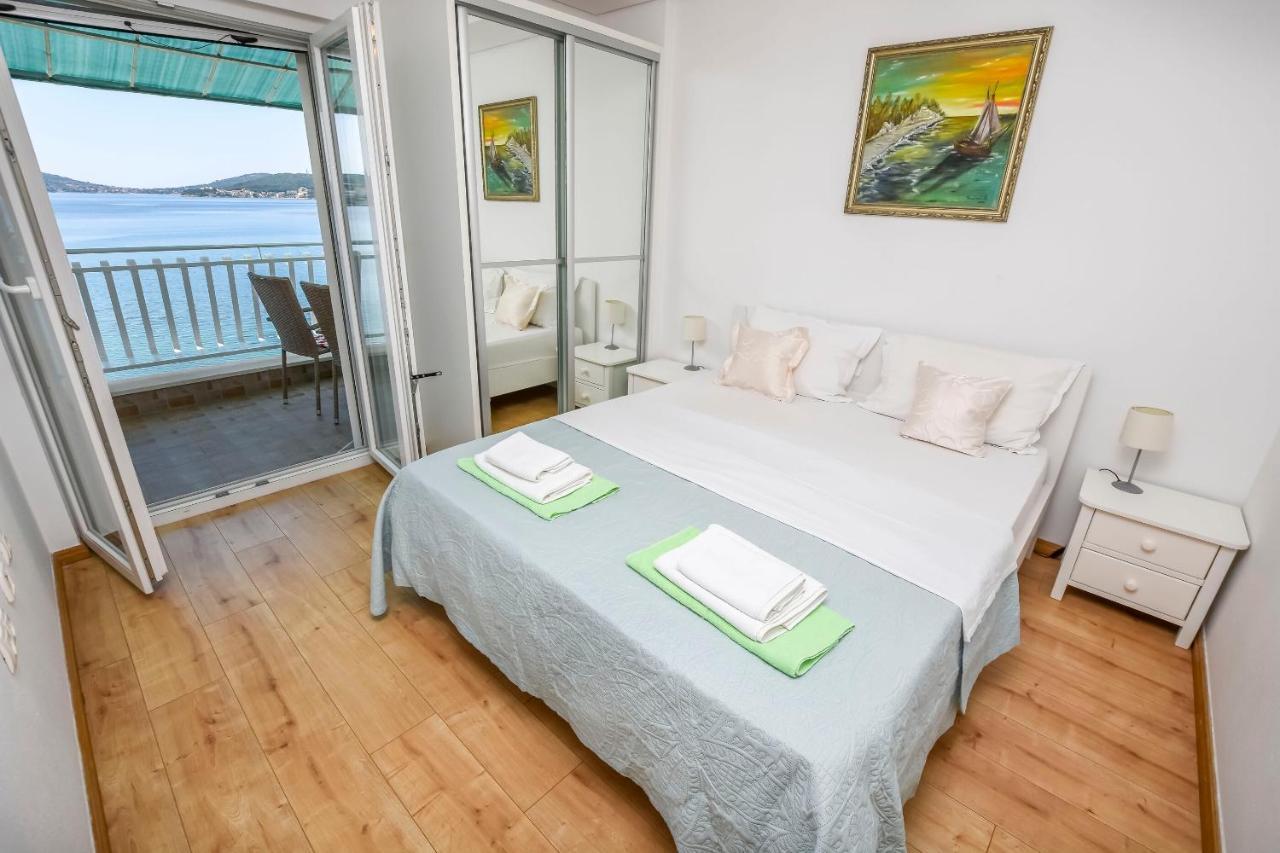 Apartments Silvana Rogoznica  Ngoại thất bức ảnh