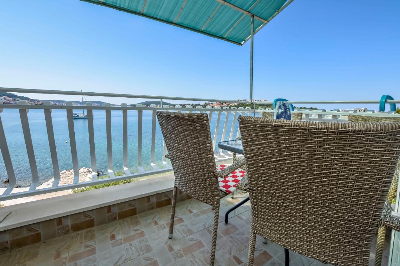 Apartments Silvana Rogoznica  Ngoại thất bức ảnh